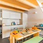Urban Pop Loft @ Alfama Лісабон