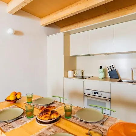 Urban Pop Loft At Alfama * Lissabon