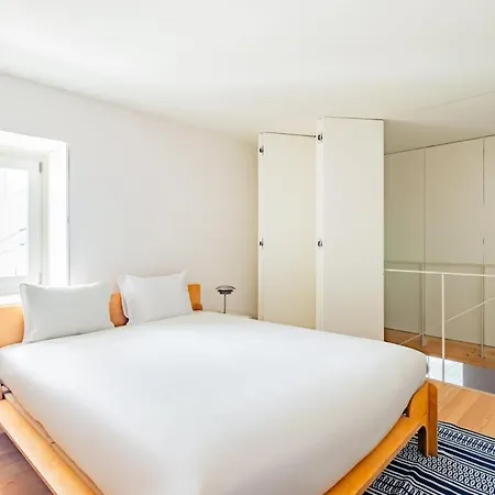 Urban Pop Loft At Alfama Ferienhaus