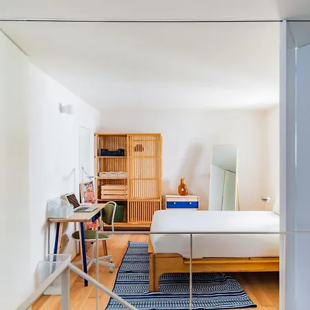 Guest house Urban Pop Loft @ Alfama 3*